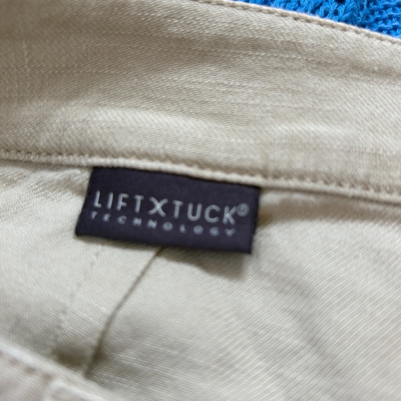 NYDJ Cream Wide-Leg Crop Pants | Stretch Linen | Lift Tuck® | Flattering Fit - Picture 7 of 8